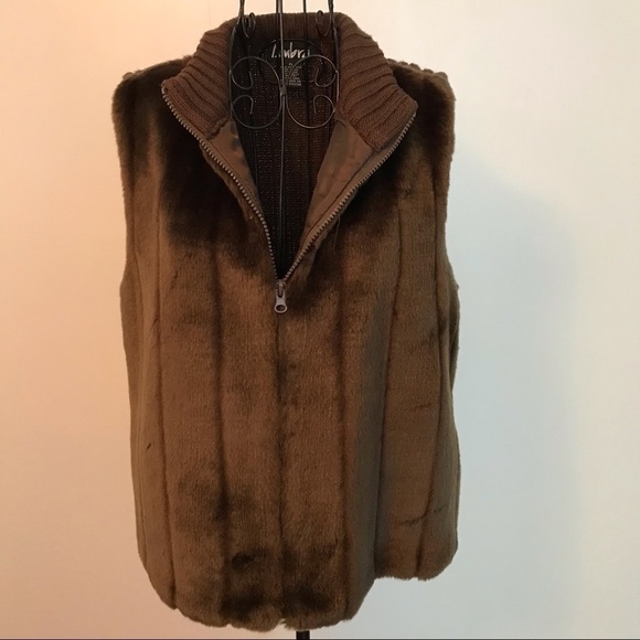 Ambra Faux Fur Brown Vest - Picture 1 of 8